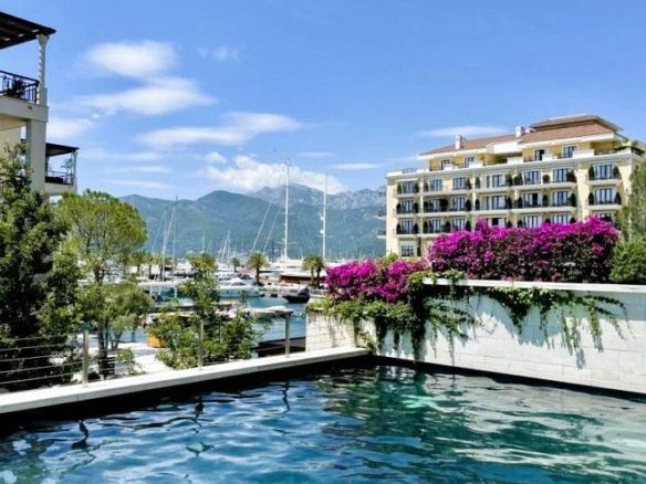 Luxury Duplex Porto Montenegro